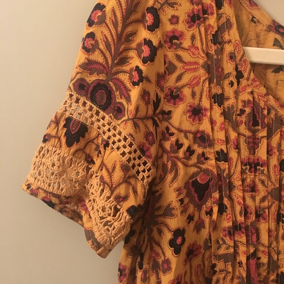 Urban Outfitters Dress - Picture 2 of 3